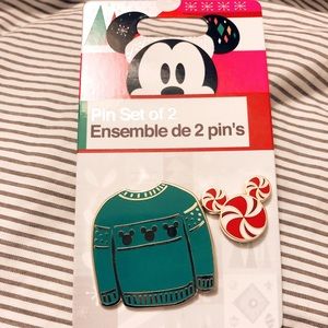 Disney Pin Set
